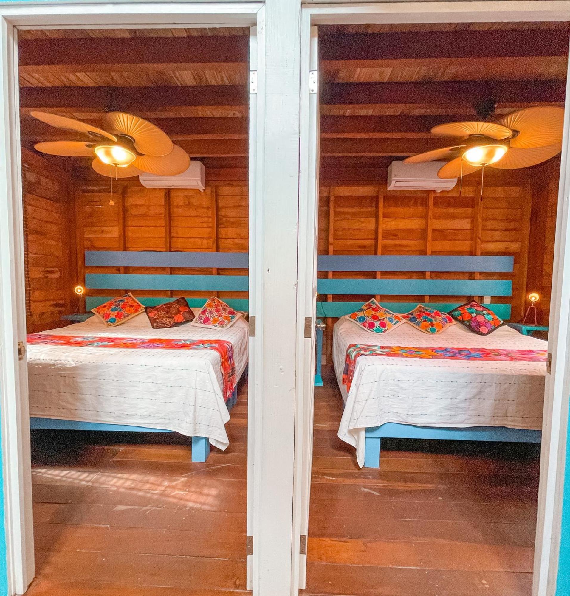 Whyknot Holbox Bed & Breakfast Exterior photo